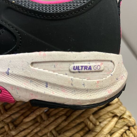 Skechers, Women's Size 7.5, Black and pink, Go Walk Ultra Go, Air Cooled - Picture 12 of 16